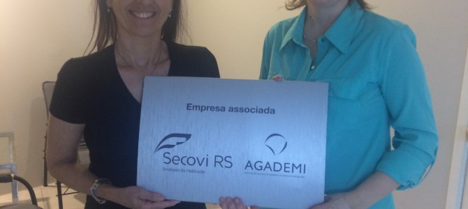 Associado do SECOVI/RS